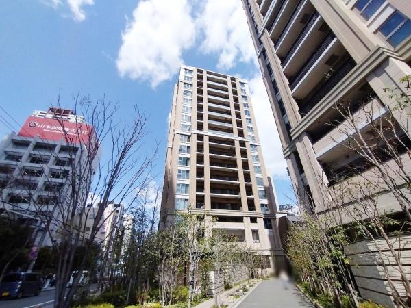 プレサンスロジェ梅田North