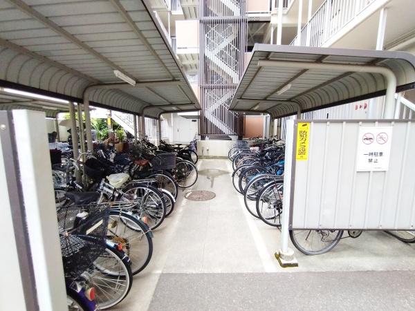 クローバーハイツ江戸堀
