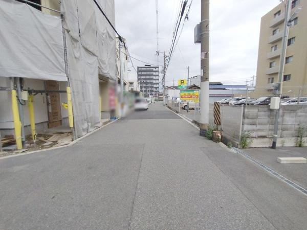 大阪市城東区鴫野西5丁目 新築戸建(前面道路含む現地写真)