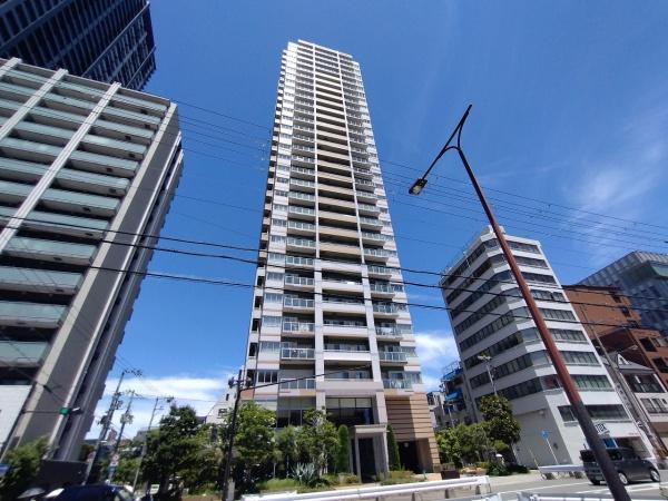 アデニウムタワー梅田