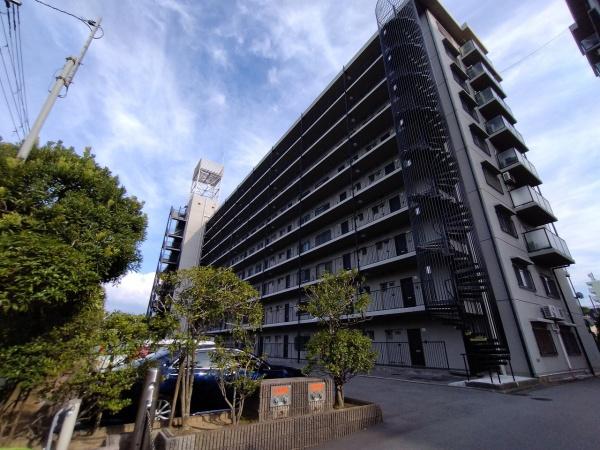 日商岩井泉尾マンション1号棟
