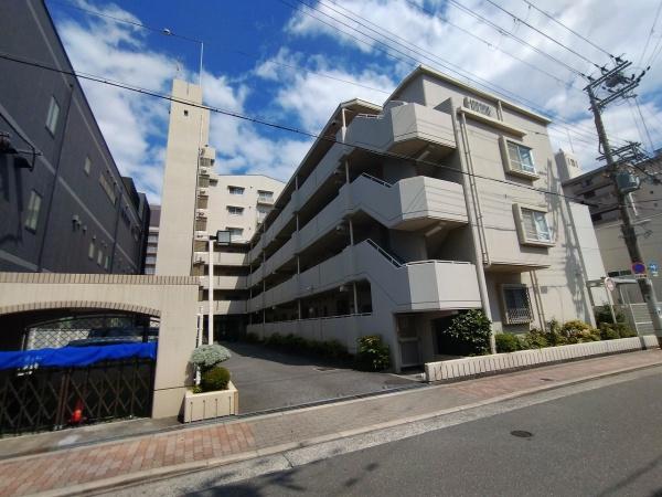 ナビール城東