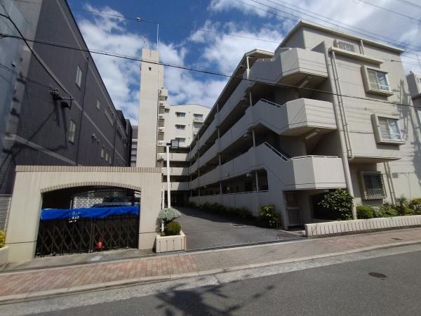 ナビール城東