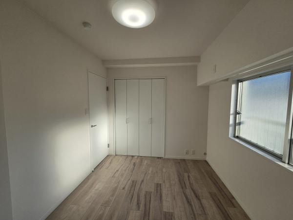 マンション西宮原(洋室)