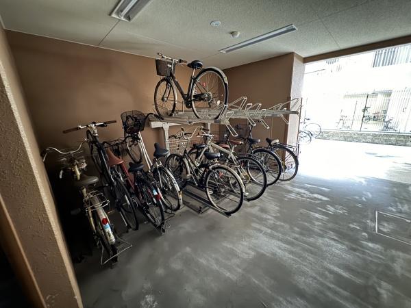 プレサンス難波南アーバニッシュ