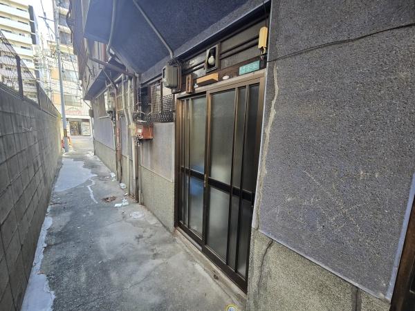 大阪市港区市岡1丁目　中古テラス