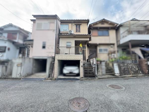 寝屋川市太秦中町の中古一戸建て