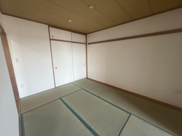 西神南ヒルズ2番館(和室)