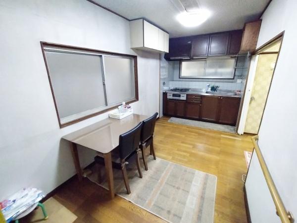 大阪市大正区南恩加島2丁目の中古一戸建て(リビング)