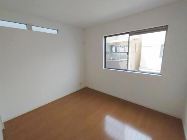 大阪市此花区春日出南1丁目の中古一戸建て(洋室)