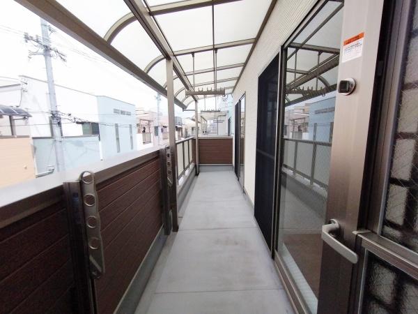 大阪市此花区春日出南1丁目の中古一戸建て(バルコニー)