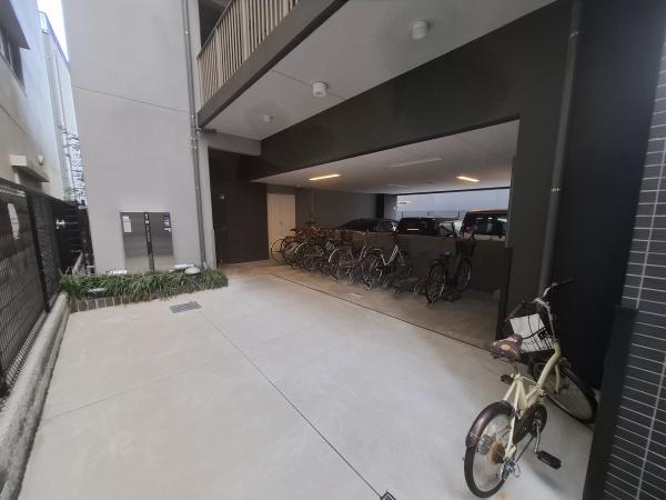 ファステート大阪EASTパーレス
