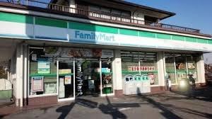 グリーンタウン東香里マンションB棟(ファミリーマートナラ本高田店)