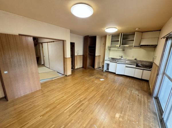 グリーンタウン東香里マンションB棟