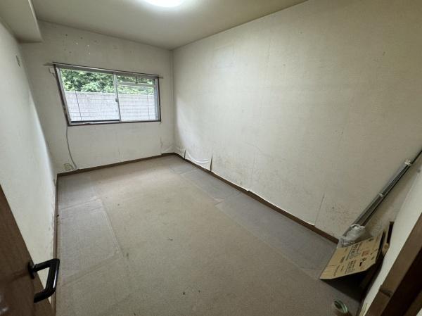 グリーンタウン東香里マンションB棟