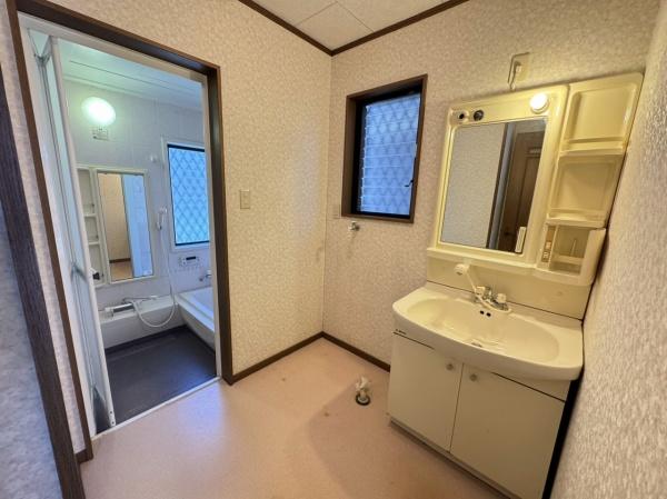 枚方市片鉾東町の中古一戸建て