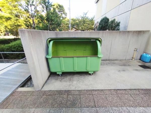 大阪イーストガーデンズタワー