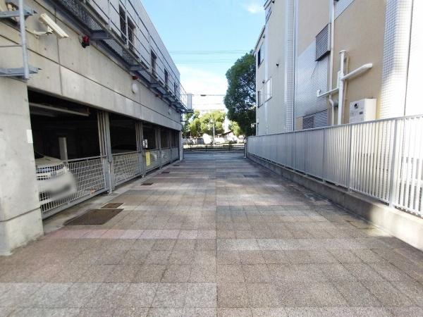 大阪イーストガーデンズタワー