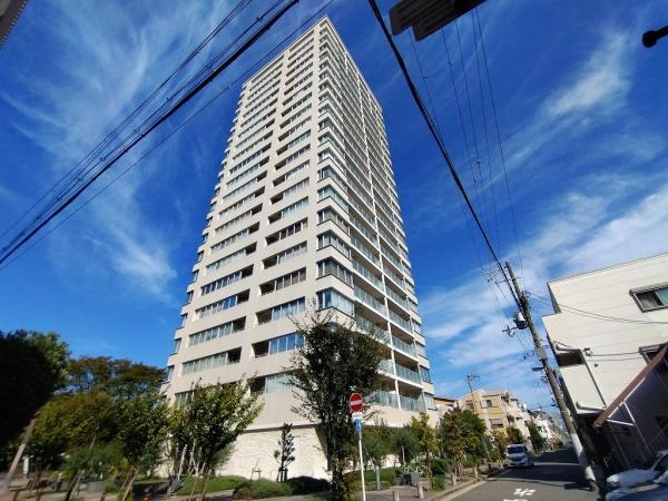 大阪イーストガーデンズタワー