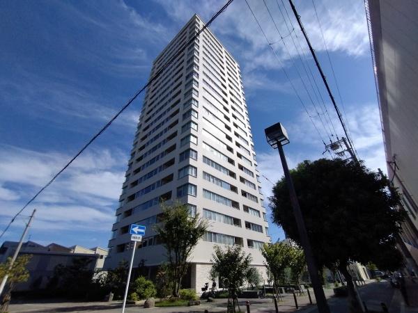 大阪イーストガーデンズタワー