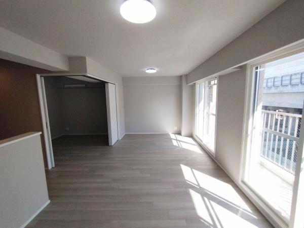 ハイネスト新大阪