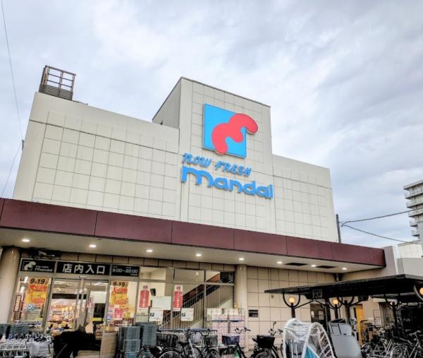 プレサンスレジェンド上新庄(万代下新庄店)