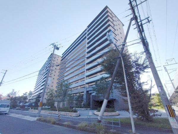 プレサンスレジェンド上新庄