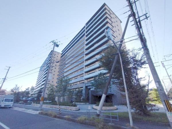 プレサンスレジェンド上新庄