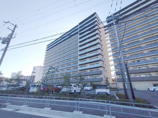 プレサンスレジェンド上新庄