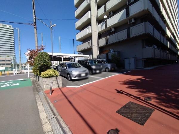 都島グランドヴィラ(駐車場)