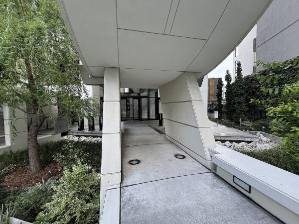 パークタワー大阪中之島フロント(エントランス)