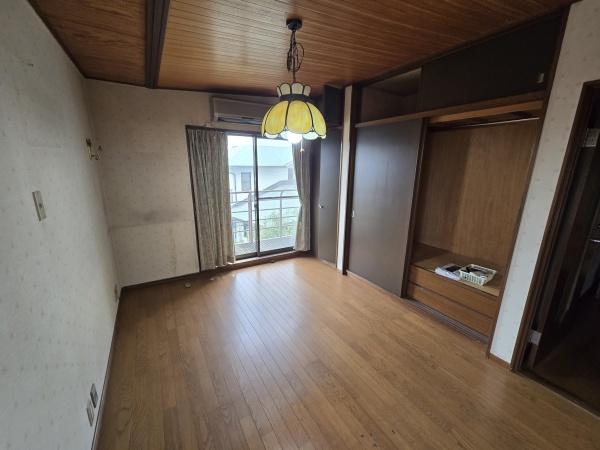 松原市松ケ丘2丁目の中古一戸建て(洋室)