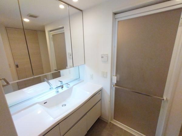 キングス夢咲シティひかりの街C棟