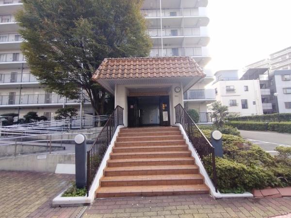 ネオコーポ鶴見緑地二番街A棟