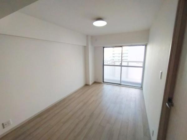 日商岩井京橋ハイツ