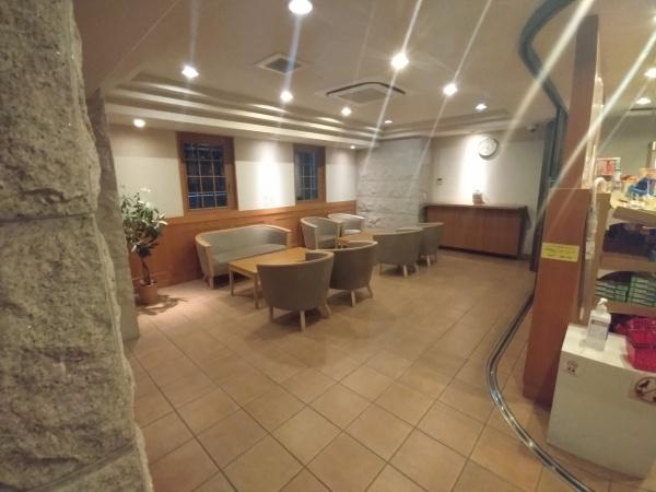 リバーガーデン森の城