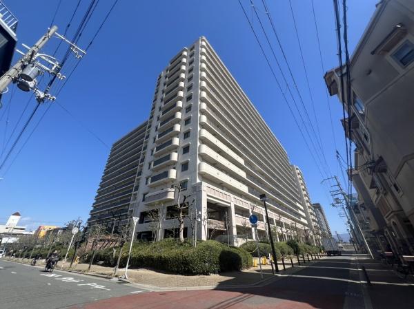 リバーガーデン森の城