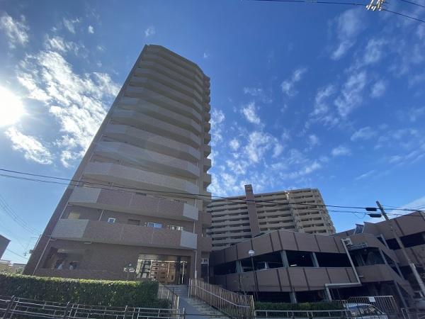 キングスクエアヴィルジア大阪