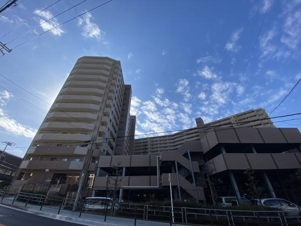 キングスクエアヴィルジア大阪