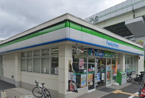 大阪市福島区海老江８丁目の中古一戸建て(ファミリーマート大開三丁目店)