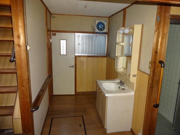 尼崎市崇徳院３丁目の中古一戸建て