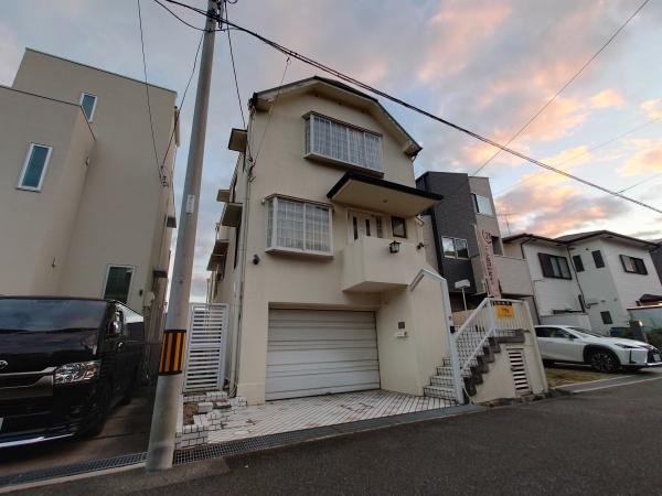 西宮市苦楽園三番町の中古一戸建て