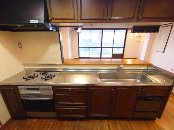 西宮市苦楽園三番町の中古一戸建て