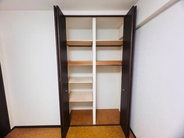 ファミール北野田