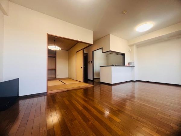 ファミール北野田