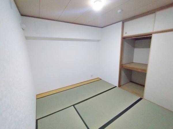 パインコート松屋町