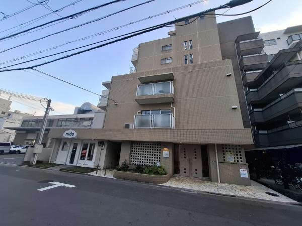 ファミリーコーポ江坂
