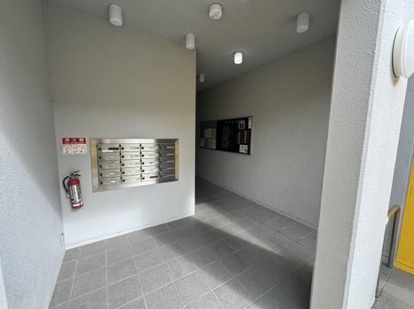 グリーンタウン東香里マンションB棟
