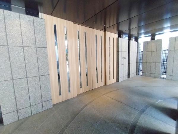 ローレルタワー堺筋本町