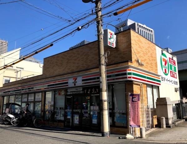 エステムプラザ本町クロス(セブンイレブン大阪大手橋前店)